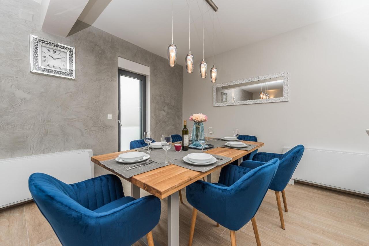Nika Zadarvillas Vila