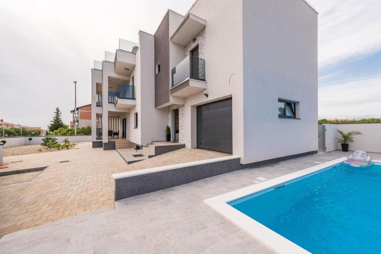 Nika Zadarvillas * Zadar